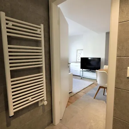 The 108 - Stunning New Studios By The Lake, Close To City Center Of Lausanne * Paudex
